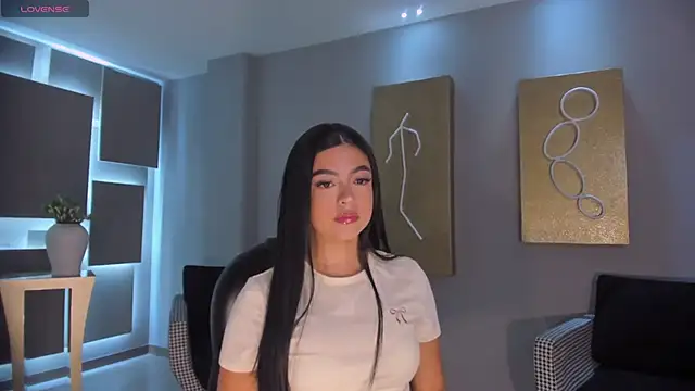 NataliaGaret online show from November 2025 03:21:02 AM