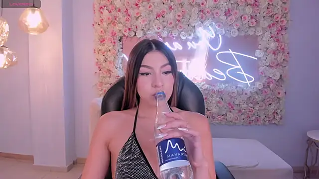 MaddisonTaylor1 online show from November 2025 11:05:02 PM