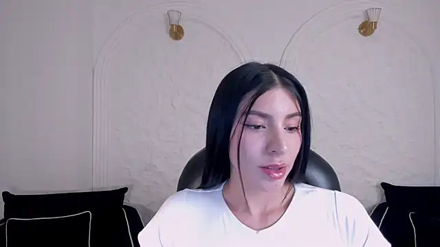 MaddisonTaylor1 online show from May 2026 01:57:16 AM