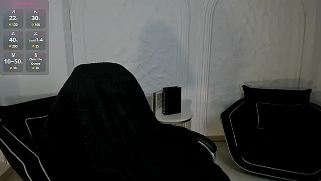 MilaColeman online show from October 2025 02:10:02 AM