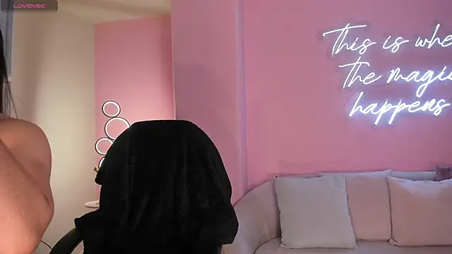 MilaColeman online show from November 2025 02:04:01 AM