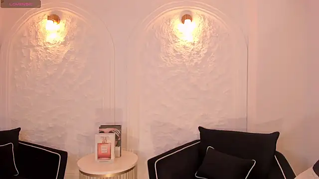 MilaColeman online show from November 2025 11:10:02 PM