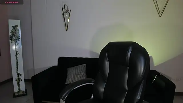 LizzCooper online show from November 2025 03:29:01 AM