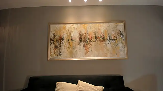 Snapshot of ScarlettBoss chatting on September 2025 12:01:02 PM ScarlettBoss online show from September 2025 12:01:02 PM