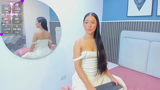 lily  star online show from March 2026 03:06:01 AM