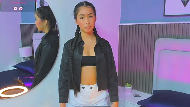 lily  star online show from October 2025 04:57:02 AM