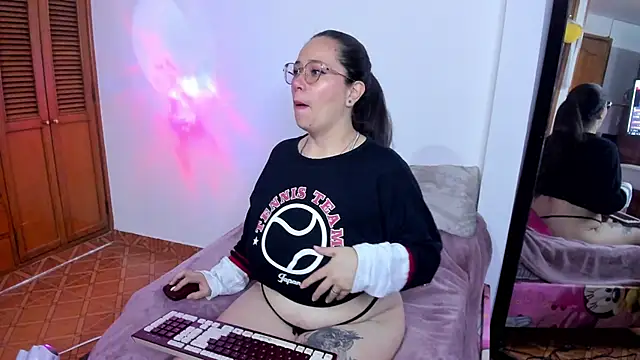 Ashley Monroe online show from March 2026 08:23:02 PM