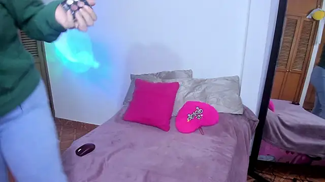 Ashley Monroe online show from March 2026 07:41:02 PM