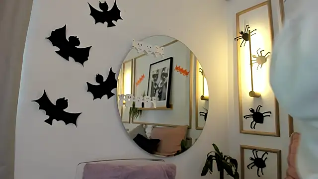 Snapshot of Ashley_Monroe chatting on October 2025 11:40:02 AM Ashley Monroe online show from October 2025 11:40:02 AM