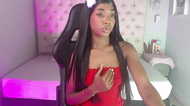 Snapshot of candyy_ebony chatting on October 2025 01:30:01 PM candyy ebony online show from October 2025 01:30:01 PM