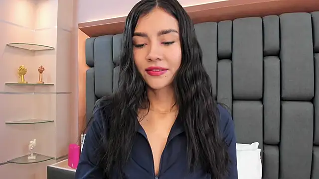 tinny engel online show from September 2025 01:07:01 PM