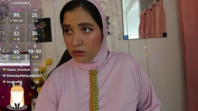 Snapshot of Azahara-Alcazar chatting on October 2025 08:06:02 PM Azahara-Alcazar online show from October 2025 08:06:02 PM
