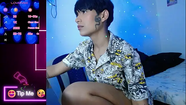 Snapshot of Papi_Mami_Live chatting on November 2025 03:38:02 AM Papi Mami Live online show from November 2025 03:38:02 AM