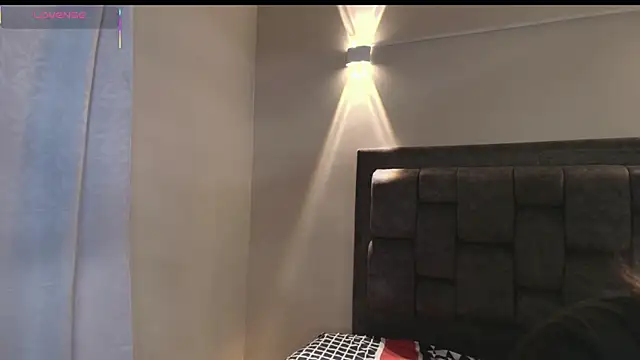 Snapshot of miss_emmy chatting on September 2025 02:44:01 PM miss emmy online show from September 2025 02:44:01 PM