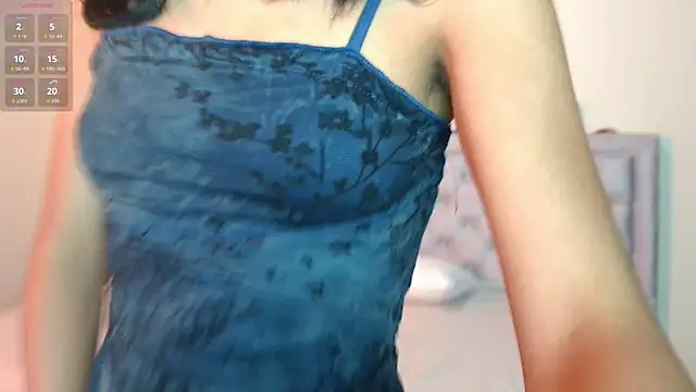 NubesNubladas online show from November 2025 09:20:02 PM