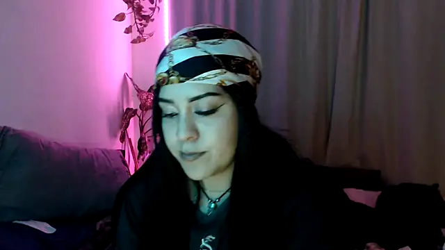 Snapshot of bluegoddessstoned chatting on September 2025 07:59:01 AM bluegoddessstoned online show from September 2025 07:59:01 AM