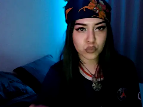 Snapshot of bluegoddessstoned chatting on October 2025 02:59:02 AM bluegoddessstoned online show from October 2025 02:59:02 AM