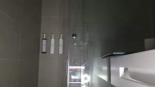 TallDrink11 online show from November 2025 12:28:01 PM