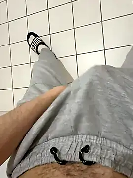 Dicksxd online show from January 2026 05:51:01 PM