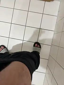 Dicksxd online show from February 2026 04:15:02 PM