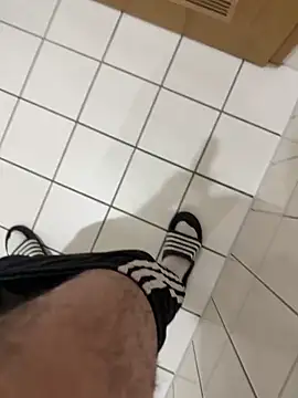 Dicksxd online show from February 2026 04:56:01 PM