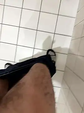 Dicksxd online show from January 2026 01:36:01 PM