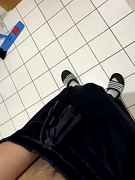 Dicksxd online show from September 2025 05:50:02 AM