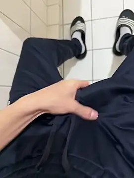 Dicksxd online show from September 2025 06:51:01 PM