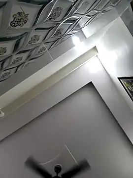 siya00 online show from September 2025 10:05:01 PM