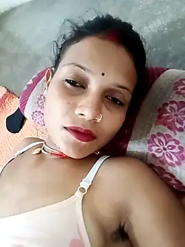 Snapshot of Chandni_Love143 chatting on September 2025 05:25:01 AM Chandni Love143 online show from September 2025 05:25:01 AM