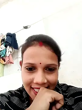 Snapshot of Chandni_Love143 chatting on September 2025 05:02:02 AM Chandni Love143 online show from September 2025 05:02:02 AM