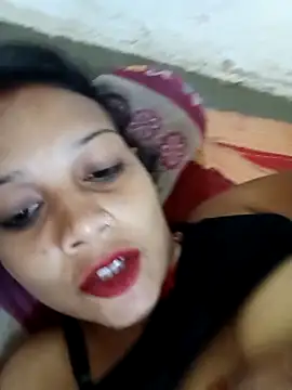 Snapshot of Chandni_Love143 chatting on October 2025 04:02:02 AM Chandni Love143 online show from October 2025 04:02:02 AM