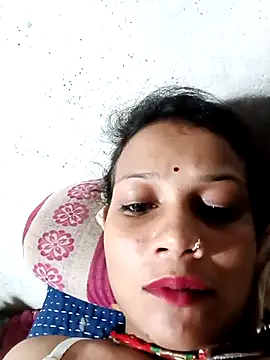 Snapshot of Chandni_Love143 chatting on September 2025 04:28:02 PM Chandni Love143 online show from September 2025 04:28:02 PM