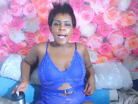 MiniMinaj online show from December 2025 07:41:02 PM