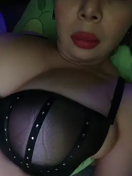 Snapshot of BunnyFoxy777 chatting on November 2025 05:28:01 PM BunnyFoxy777 online show from November 2025 05:28:01 PM