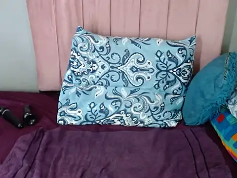 SWEETBERRYxXx online show from November 2025 12:58:02 AM