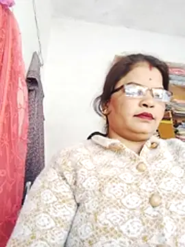 Bhavna hot online show from December 2025 08:24:02 AM