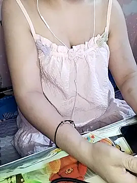 Snapshot of Kuncute chatting on September 2025 11:10:01 AM Kuncute online show from September 2025 11:10:01 AM