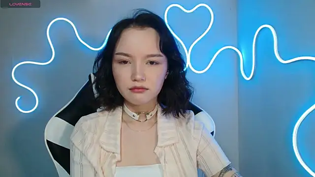 DemiWildcat online show from October 2025 09:00:02 AM