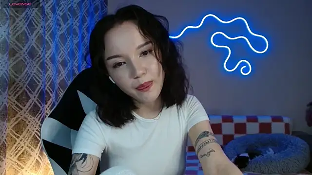 Snapshot of DemiWildcat chatting on November 2025 10:04:01 AM DemiWildcat online show from November 2025 10:04:01 AM