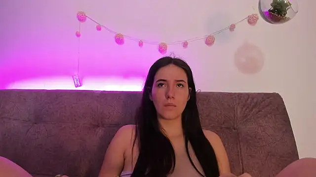 katalella brown1 online show from October 2025 11:33:01 AM