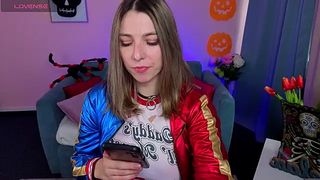 Snapshot of evafolver chatting on October 2025 09:39:01 AM evafolver online show from October 2025 09:39:01 AM