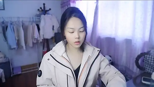 Snapshot of yao-yao_ chatting on November 2025 06:25:02 AM yao-yao online show from November 2025 06:25:02 AM