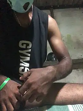 Snapshot of kavi1q1 chatting on April 2026 02:12:02 AM kavi1q1 online show from April 2026 02:12:02 AM