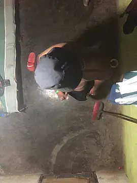 Snapshot of kavi1q1 chatting on March 2026 05:35:01 PM kavi1q1 online show from March 2026 05:35:01 PM