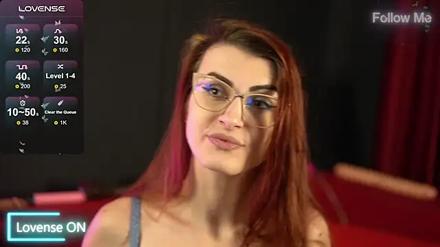 Snapshot of Tracyix chatting on November 2025 08:01:01 PM Tracyix online show from November 2025 08:01:01 PM