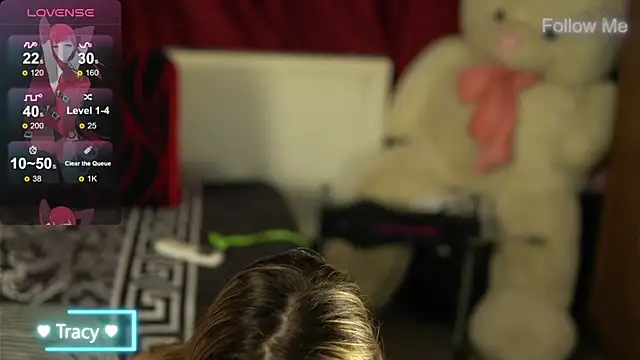 Tracyix online show from April 2026 07:15:02 PM