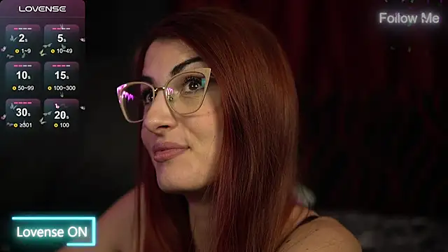 Snapshot of Tracyix chatting on October 2025 08:32:02 PM Tracyix online show from October 2025 08:32:02 PM