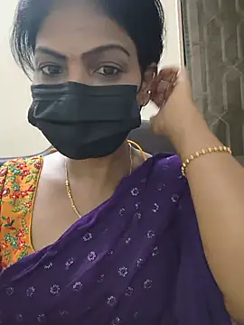 Snapshot of Rithya27 chatting on June 2026 06:02:02 PM Rithya27 online show from June 2026 06:02:02 PM