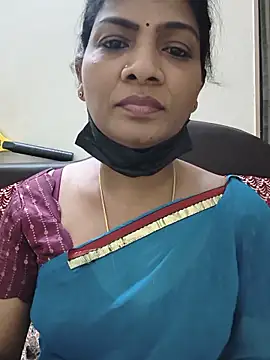 Snapshot of Rithya27 chatting on May 2026 06:17:02 PM Rithya27 online show from May 2026 06:17:02 PM